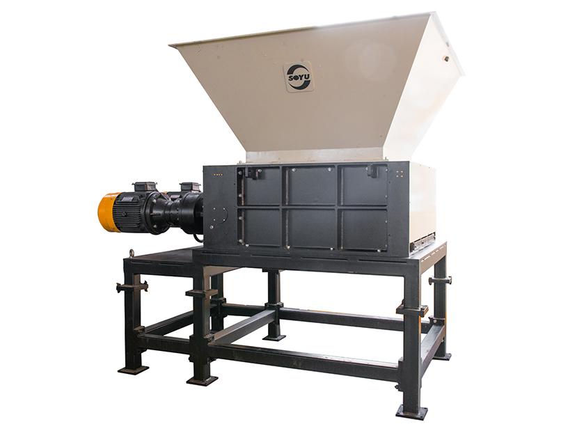 Four shaft shredder